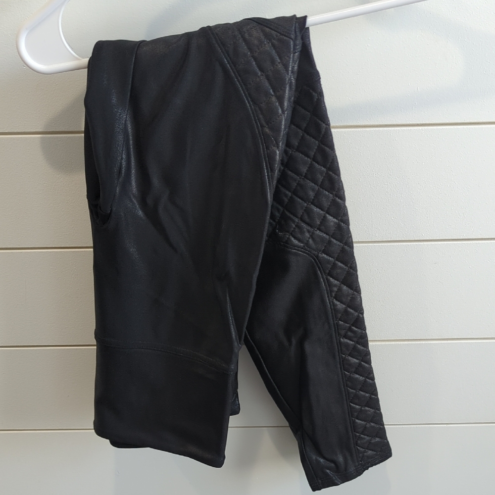 Black Quilted Leggings